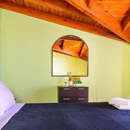 Trapezaki Seaview Appartement