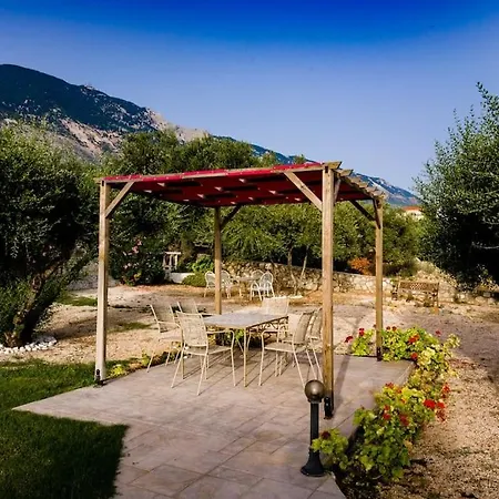 Trapezaki Seaview Appartement Mousata