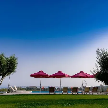 Trapezaki Seaview *