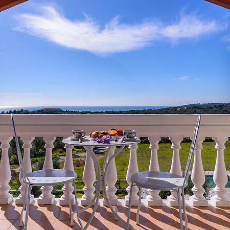Trapezaki Seaview Mousata